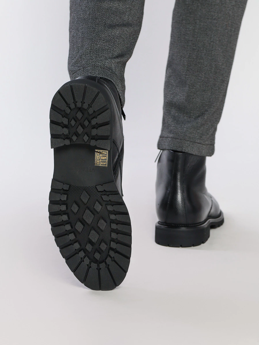 Ботинки-дерби черные из натуральной кожи
